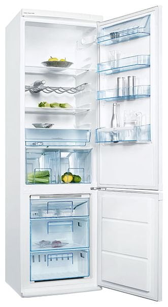 Ремонт холодильника Electrolux ENB 38633 W