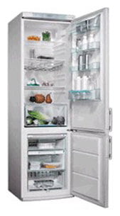 Ремонт холодильника Electrolux ENB 3599 X